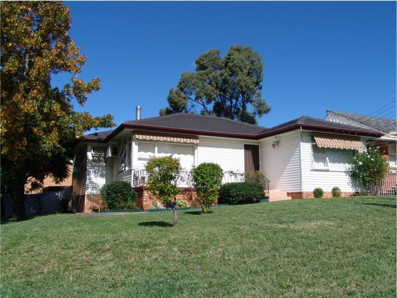 Fairfield West NSW 2165