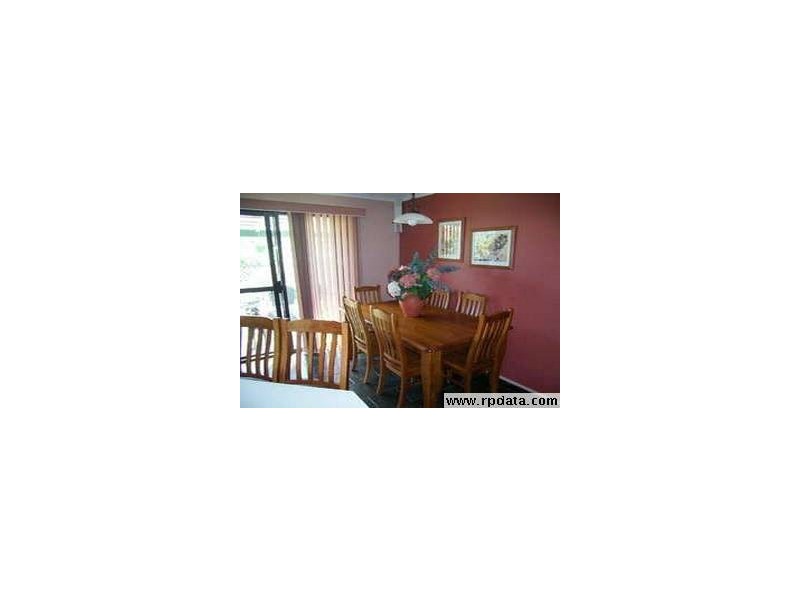 4 Goldmark Cres, Cranebrook NSW 2749