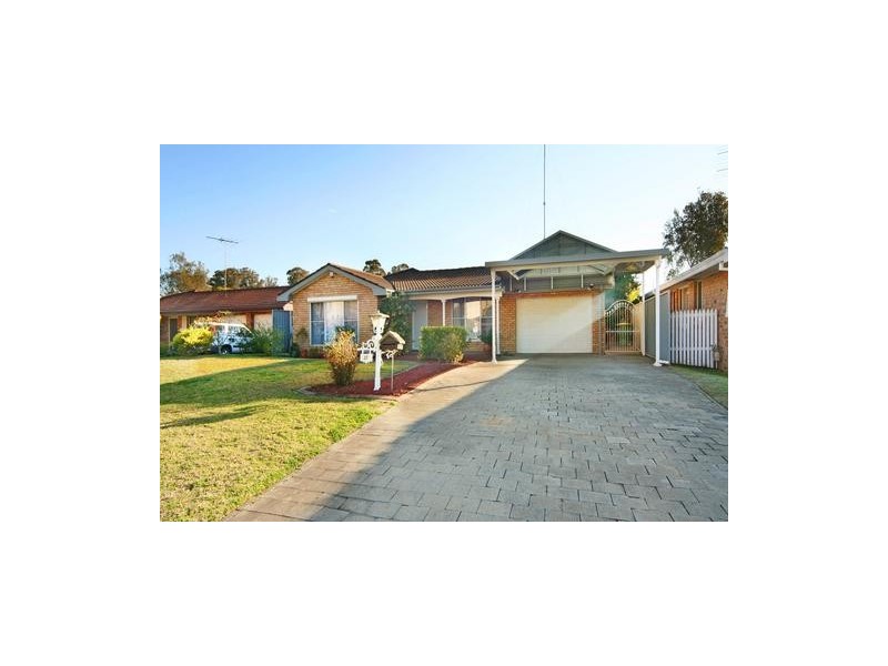 27 Tornado Cres, Cranebrook NSW 2749