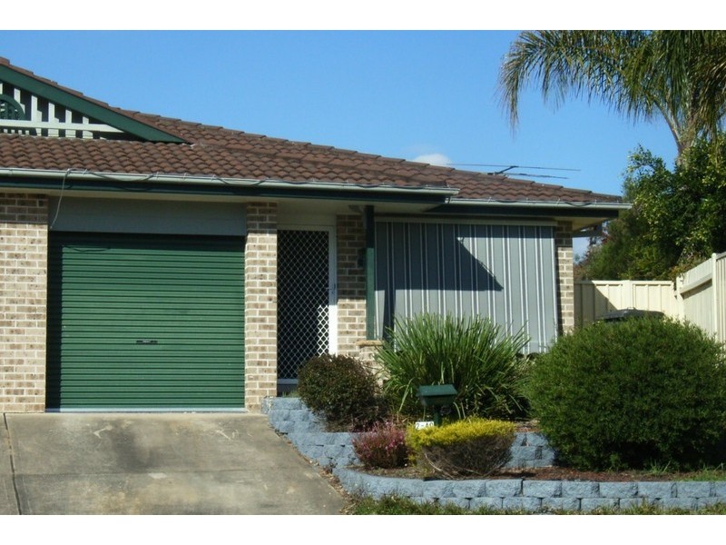 2/40 Goldmark St, Cranebrook NSW 2749