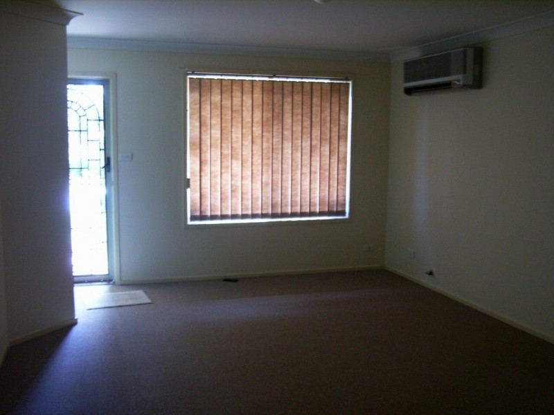 22 Geneva Rd, Cranebrook NSW 2749