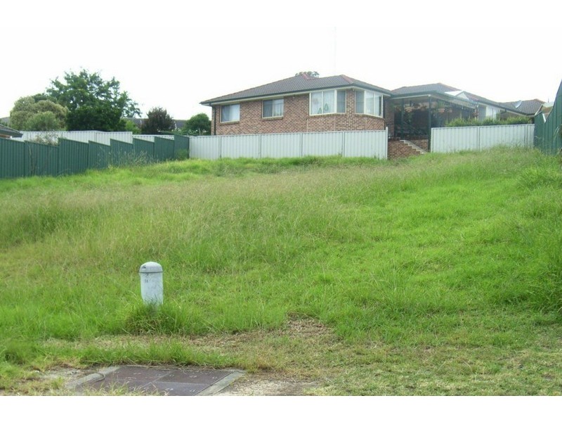 4 Barrycoe Pl, Cranebrook NSW 2749