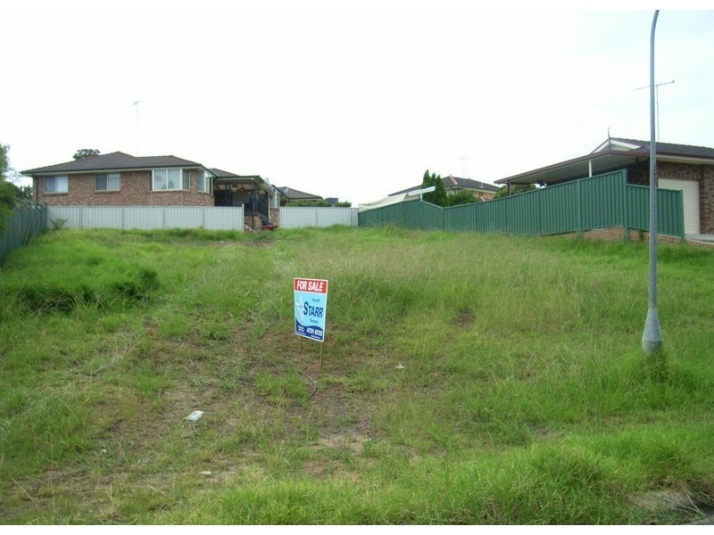 4 Barrycoe Pl, Cranebrook NSW 2749