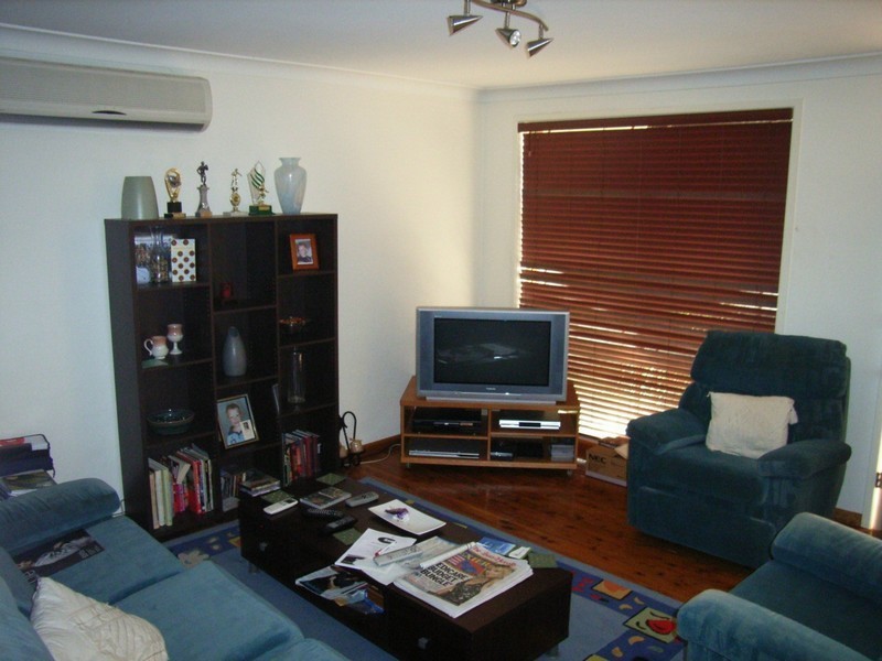 3B Irruka Pl, Cranebrook NSW 2749