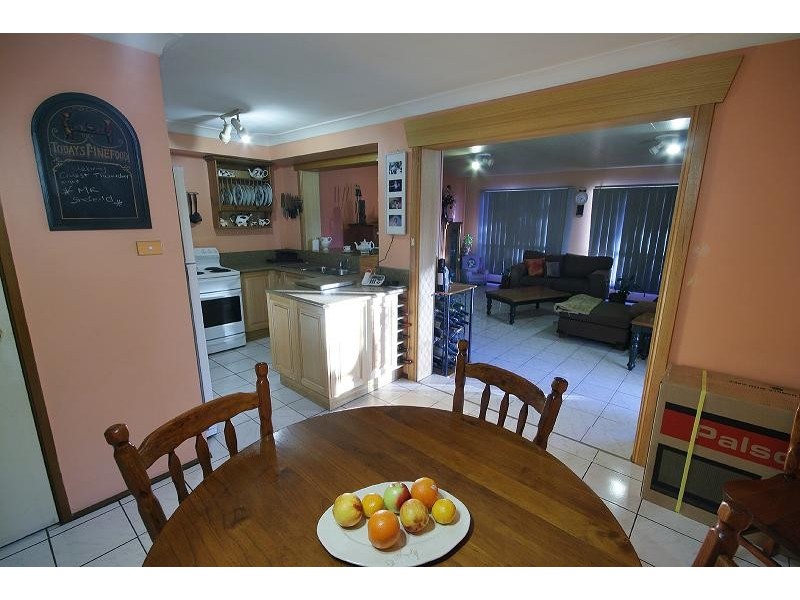 11 Ivory Place, Jamisontown NSW 2750