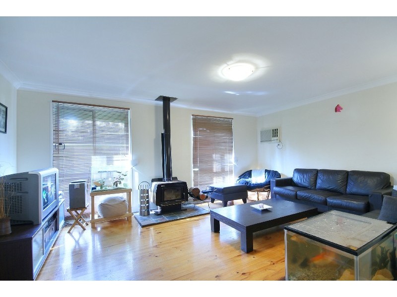 11 Landy Ave, Penrith NSW 2750