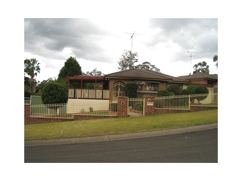 31 Ariel Cres, Cranebrook NSW 2749