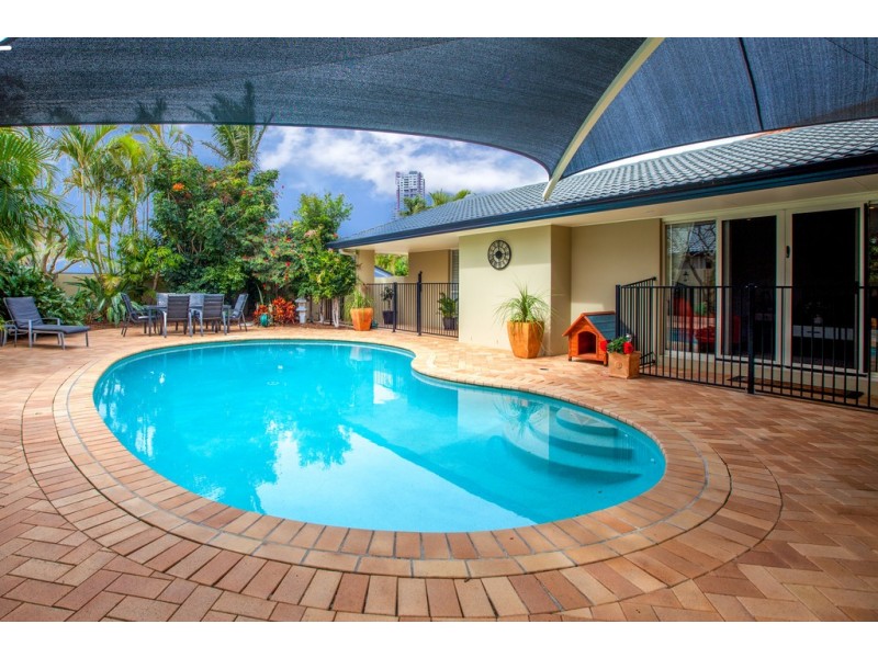 20 Buccaneer Court, Paradise Waters QLD 4217