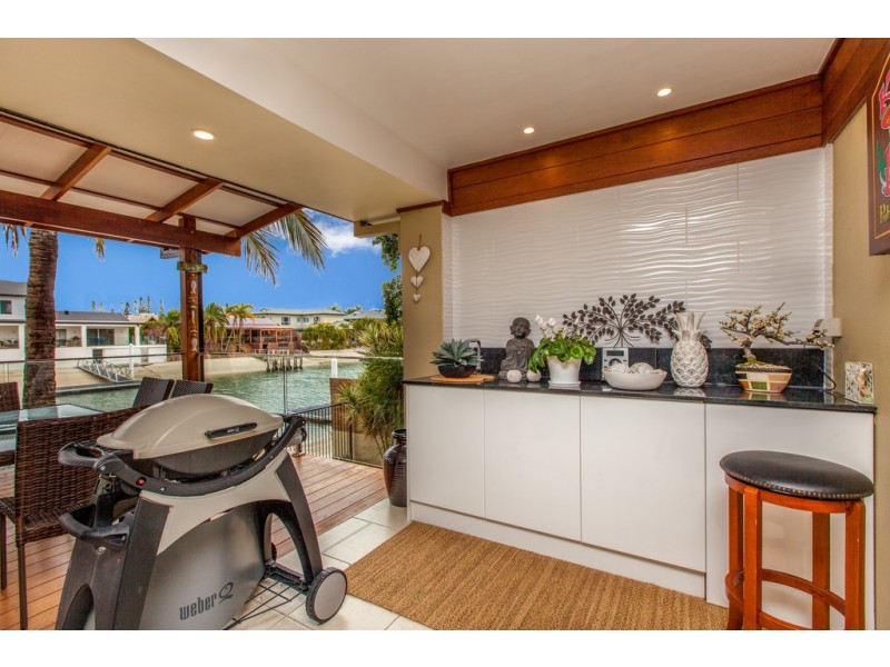 20 Buccaneer Court, Paradise Waters QLD 4217