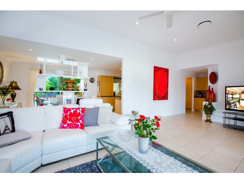 20 Buccaneer Court, Paradise Waters QLD 4217