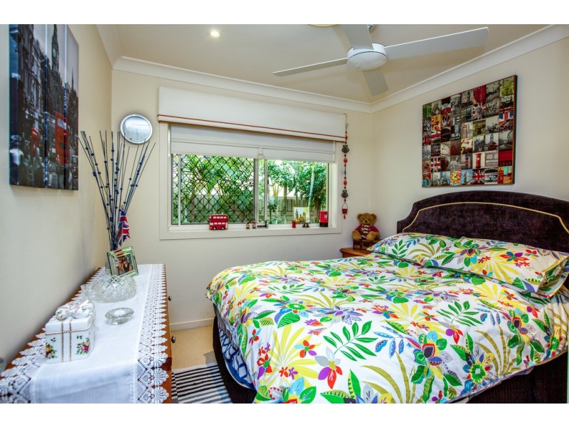 20 Buccaneer Court, Paradise Waters QLD 4217