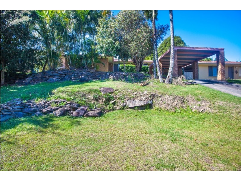 18 Dawnann Court, Carrara QLD 4211