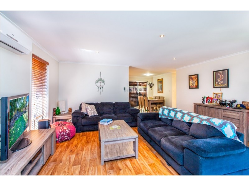 18 Dawnann Court, Carrara QLD 4211