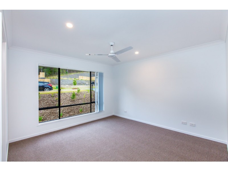 1/11 Bass Court, Oxenford QLD 4210