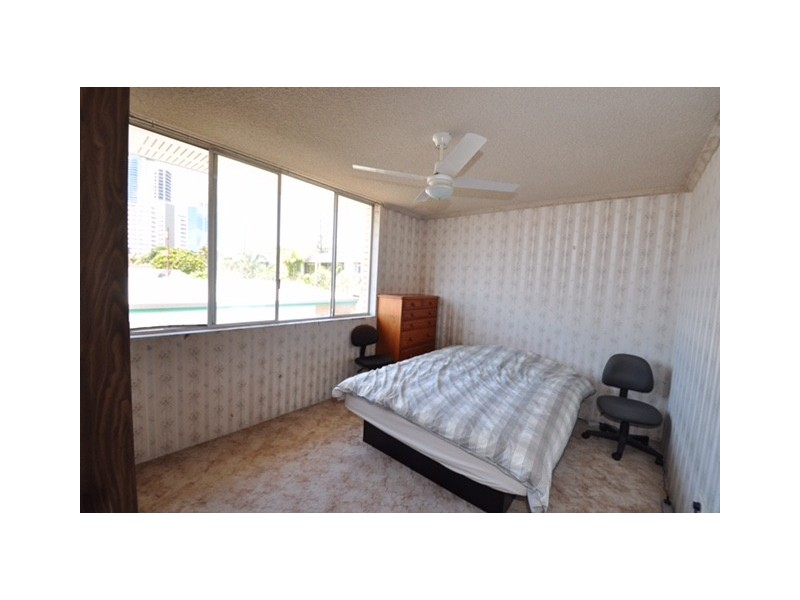 8/11 Watson Esplanade, Surfers Paradise QLD 4217