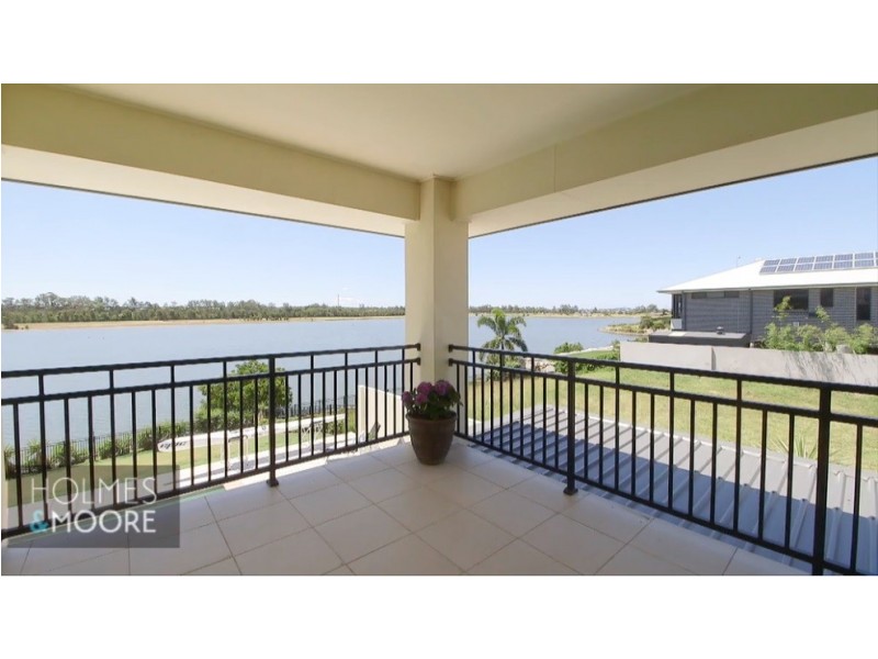 19 Temple Island Circuit, Oxenford QLD 4210