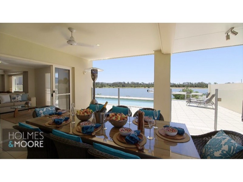 19 Temple Island Circuit, Oxenford QLD 4210