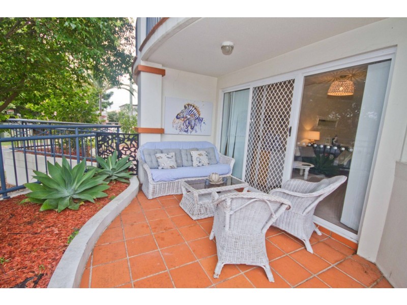11/148-156 Marine Parade, Southport QLD 4215