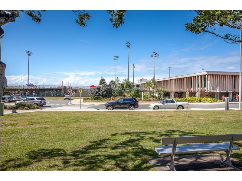 11/148-156 Marine Parade, Southport QLD 4215