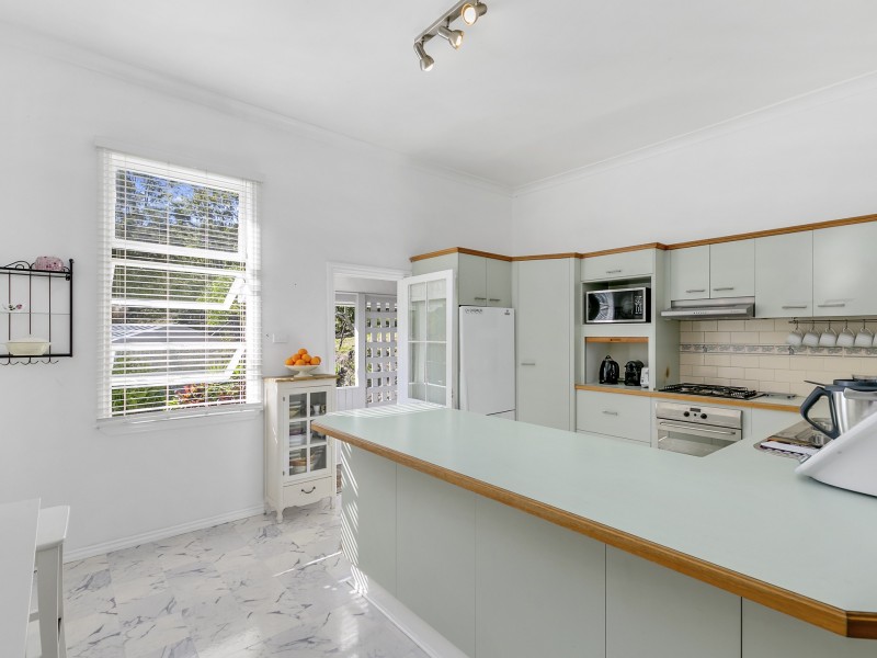 76 Holyrood Road, Maudsland QLD 4210