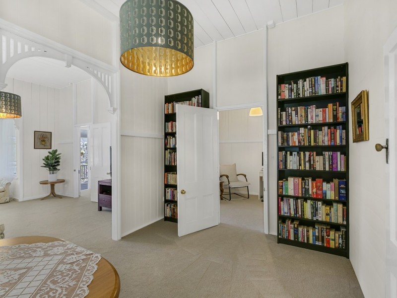 76 Holyrood Road, Maudsland QLD 4210