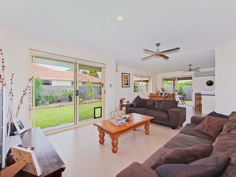 6 Talgai Place, Merrimac QLD 4226