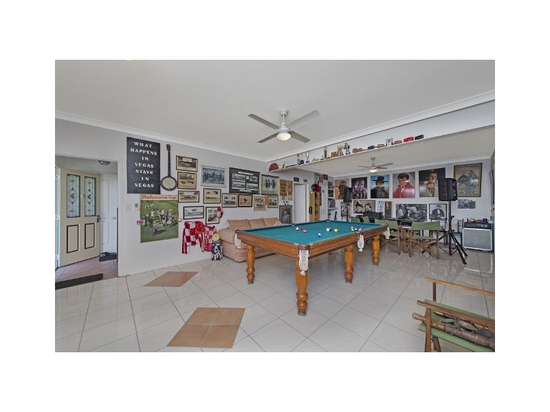 15 Schablon Close, Ormeau Hills QLD 4208