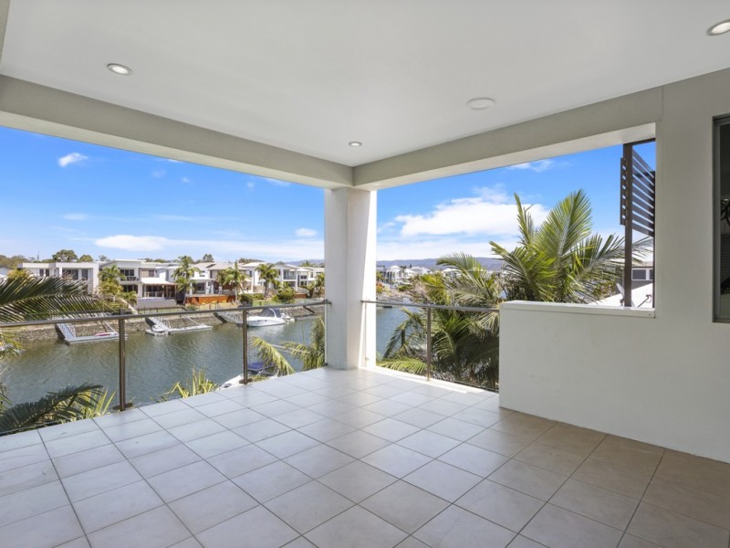 14 Quayside Drive, Helensvale QLD 4212