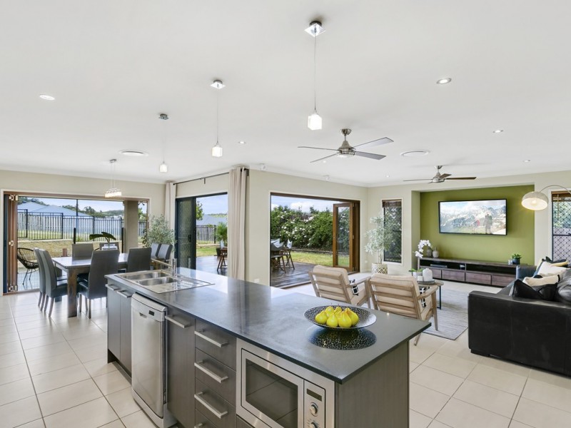 15 Hetchy Street, Upper Coomera QLD 4209