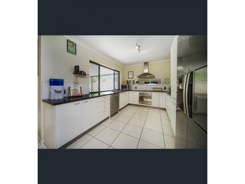 40 Morala Avenue, Runaway Bay QLD 4216