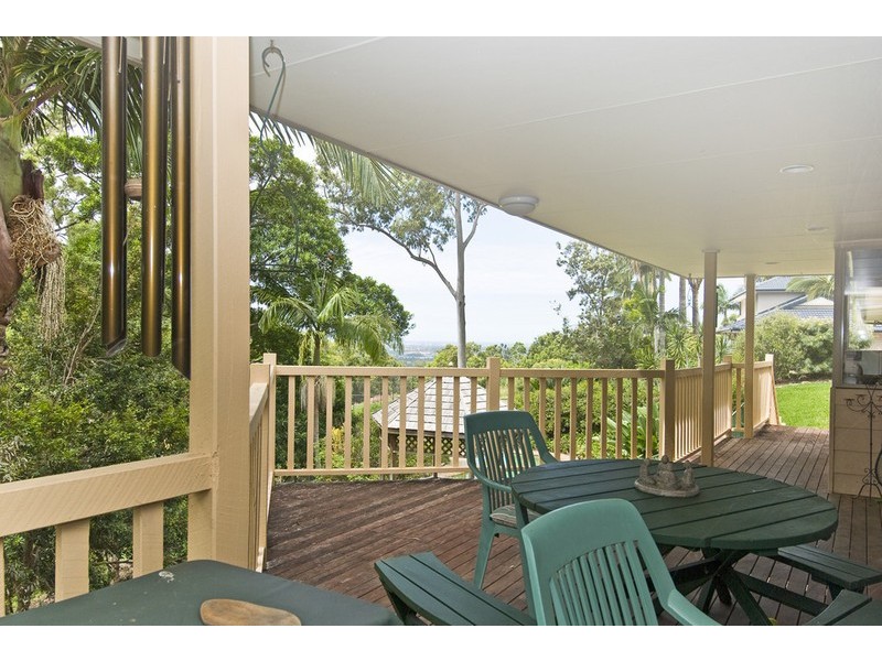 63 Wallaby Drive, Mudgeeraba QLD 4213