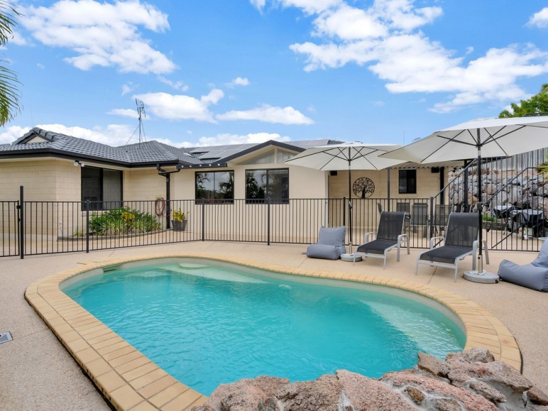 17 Kosrae Street, Pacific Pines QLD 4211