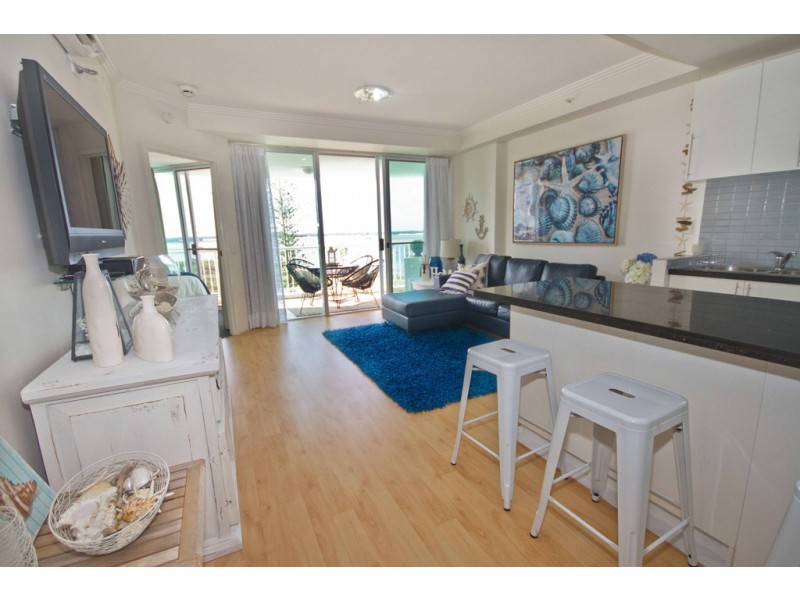 402/182-192 Marine Parade, Labrador QLD 4215