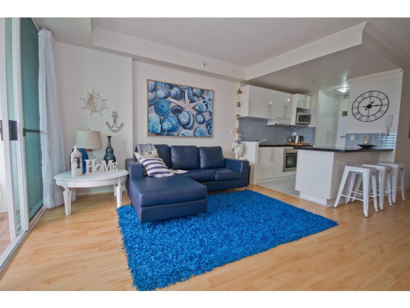 402/182-192 Marine Parade, Labrador QLD 4215