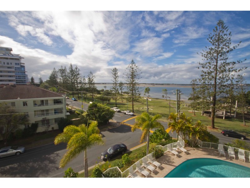 402/182-192 Marine Parade, Labrador QLD 4215