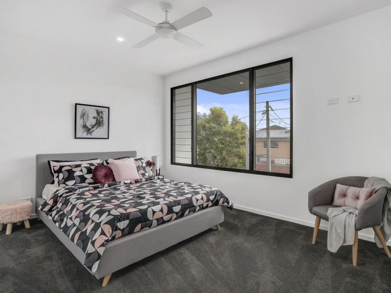 48b Paradise Island, Surfers Paradise QLD 4217