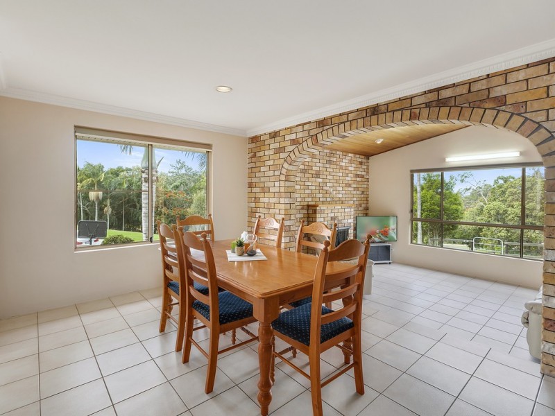 9 Carl Lentz Court, Worongary QLD 4213