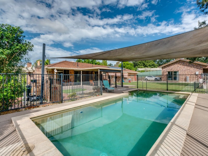 9 Carl Lentz Court, Worongary QLD 4213