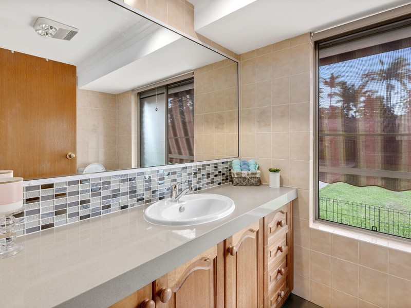 9 Carl Lentz Court, Worongary QLD 4213