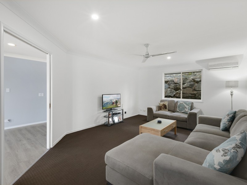 8 Glenn Court, Worongary QLD 4213