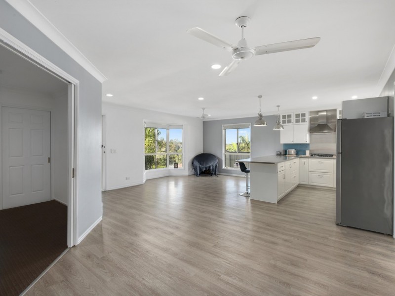 8 Glenn Court, Worongary QLD 4213