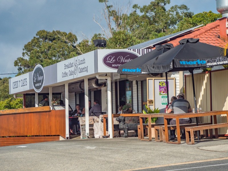 8 Glenn Court, Worongary QLD 4213