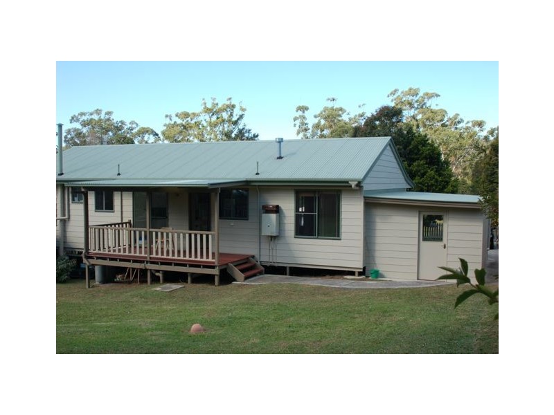 24 Lloyds Road, Springbrook QLD 4213