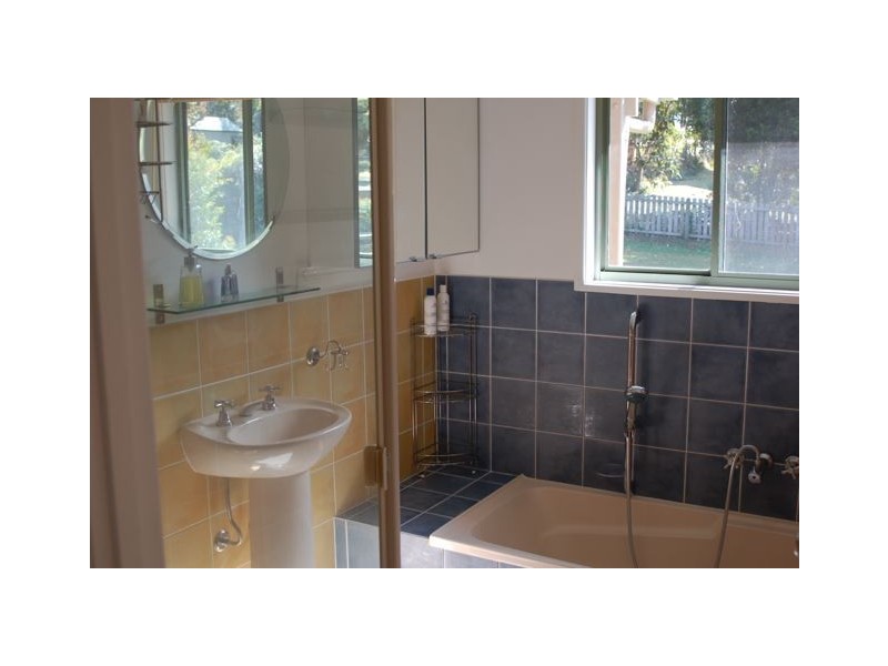 24 Lloyds Road, Springbrook QLD 4213