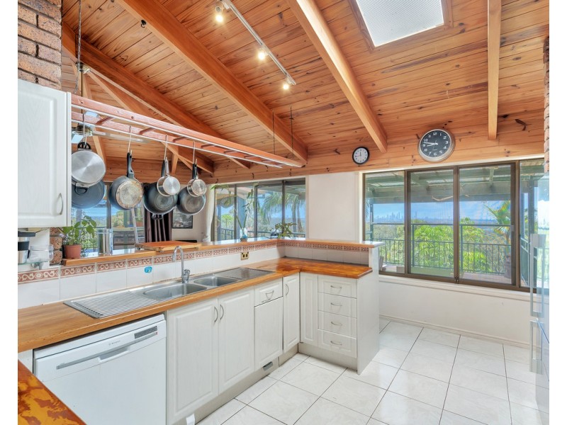 341 San Fernando Drive, Worongary QLD 4213