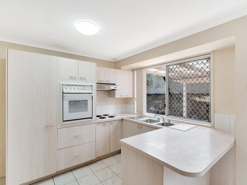 13 Highfield Drive, Merrimac QLD 4226