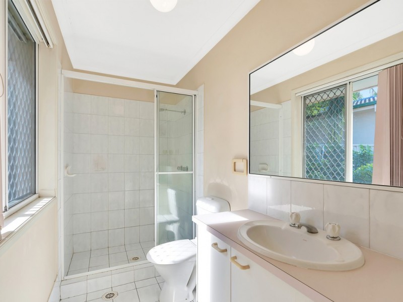 13 Highfield Drive, Merrimac QLD 4226