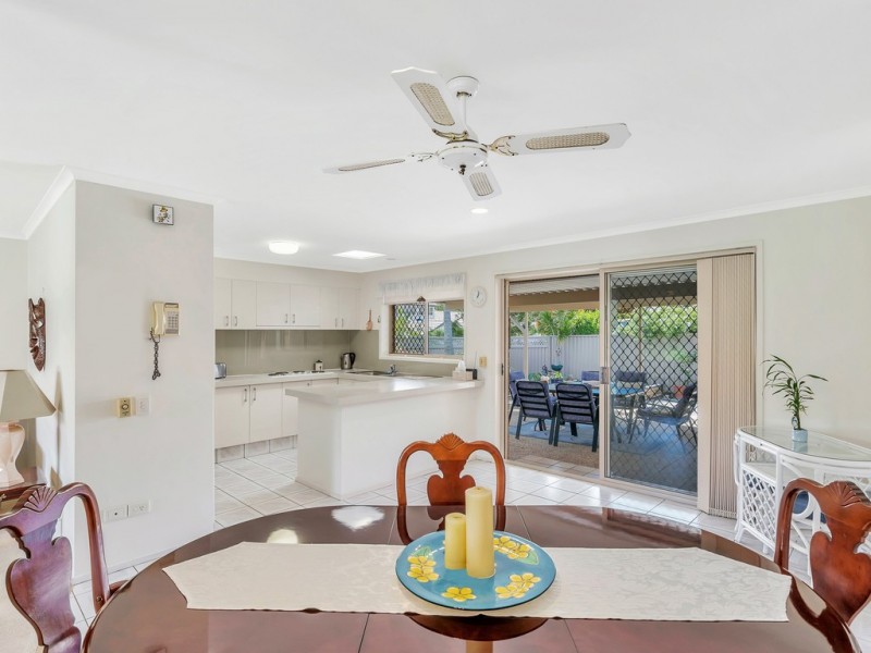 2 Macedon Close, Robina QLD 4226