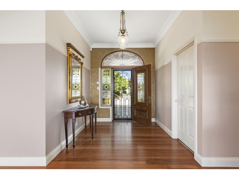 105-107 Red Oak Drive, Tallai QLD 4213