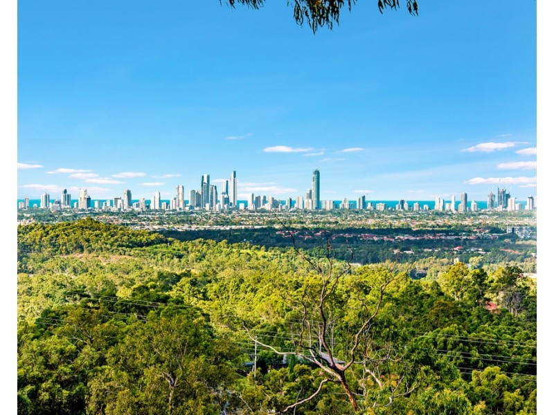 213 San Fernando Drive, Worongary QLD 4213
